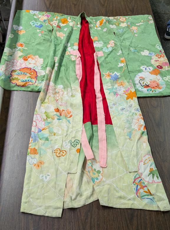 Kimonos and Silk