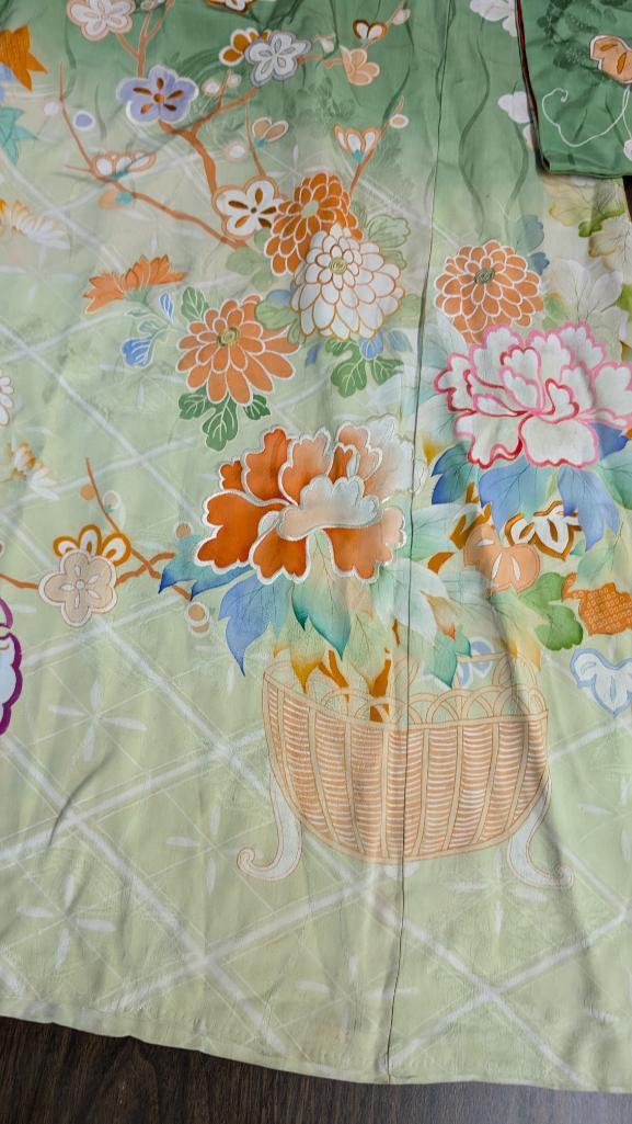 Kimonos and Silk