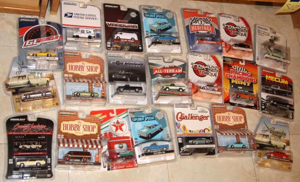 21 Green Light Die-Cast Cars New in Packaging
