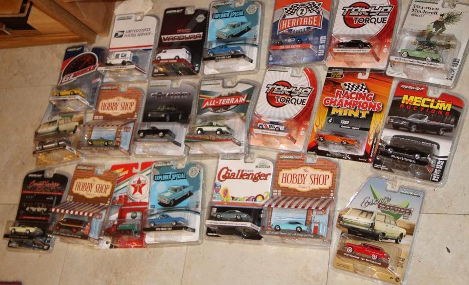 21 Green Light Die-Cast Cars New in Packaging