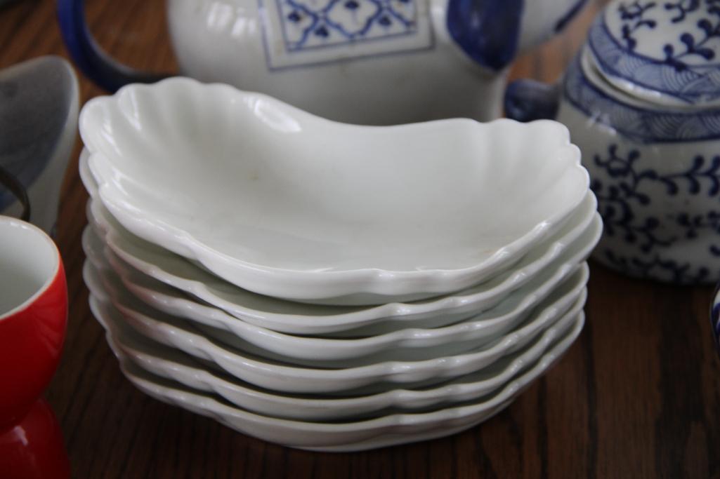 Mixed Collectible Ceramics