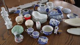 Mixed Collectible Ceramics