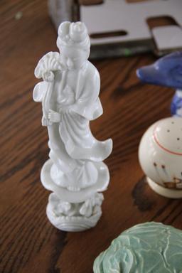 Mixed Collectible Ceramics