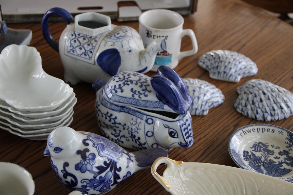 Mixed Collectible Ceramics