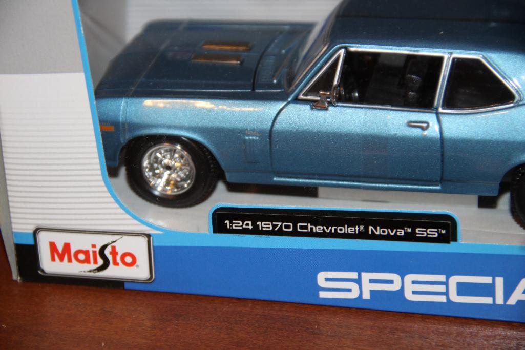 Masito and Motor Max Collectible Die Cast Cars New in Boxes