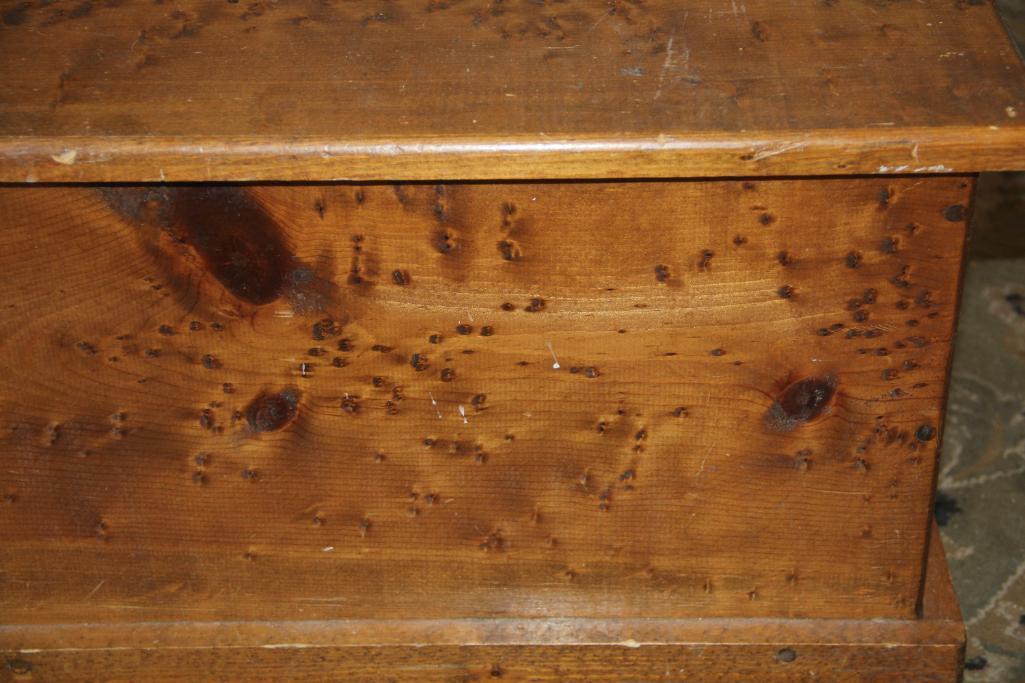 Beautiful Traditional Style, Hinged Lid Wood Trunk