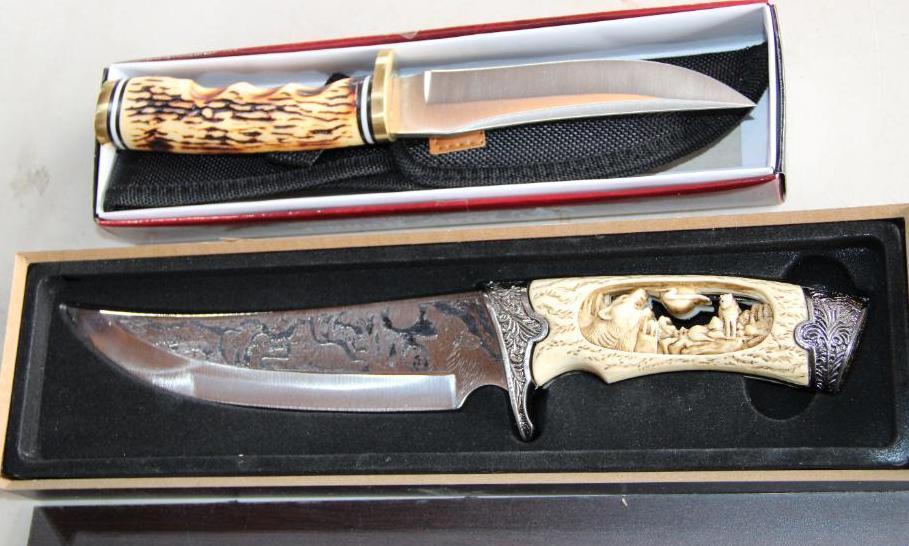 Pair of Hunting Knives with Bone-Style Handles