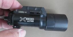 Surefire X300 Ultra Weapons Light