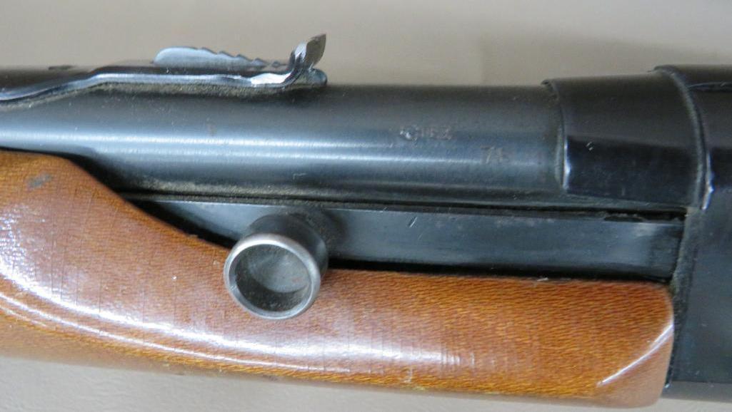Remington Arms 552 Speedmaster - 22 S,L,LR, Rifle, SN1911217
