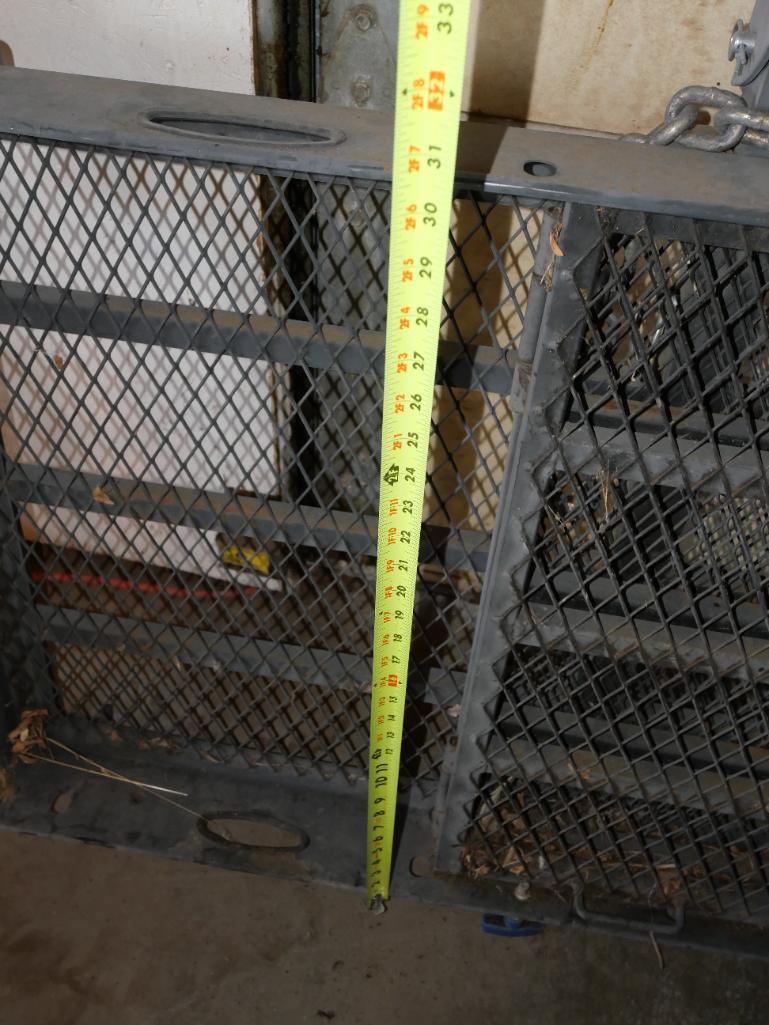 Hitch Storage Rack with Fold Out Ramp