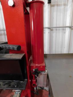 Strongway Hydraulic Press