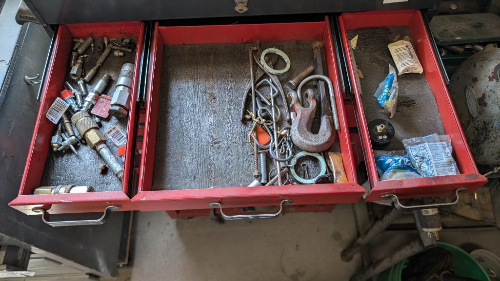 Red Line Upright Toolbox
