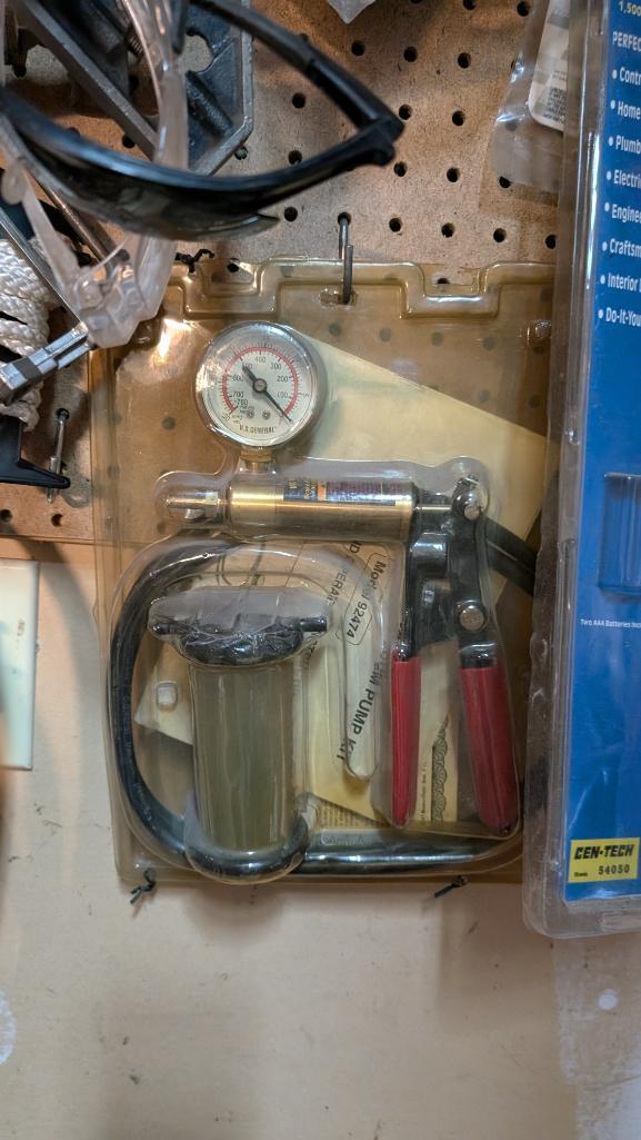 Contents of Bay 1 South Pegboard