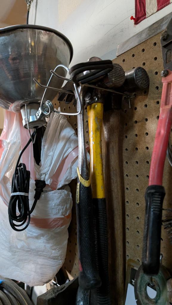 Contents of Bay 1 South Pegboard