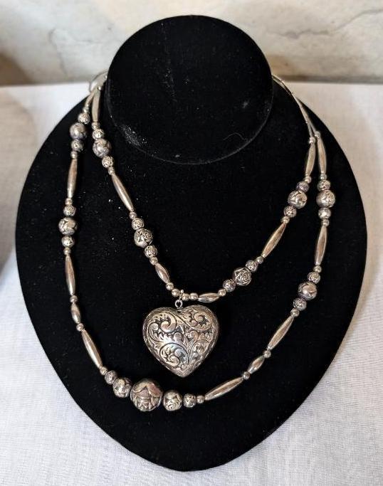 Mixed Necklace Assortment