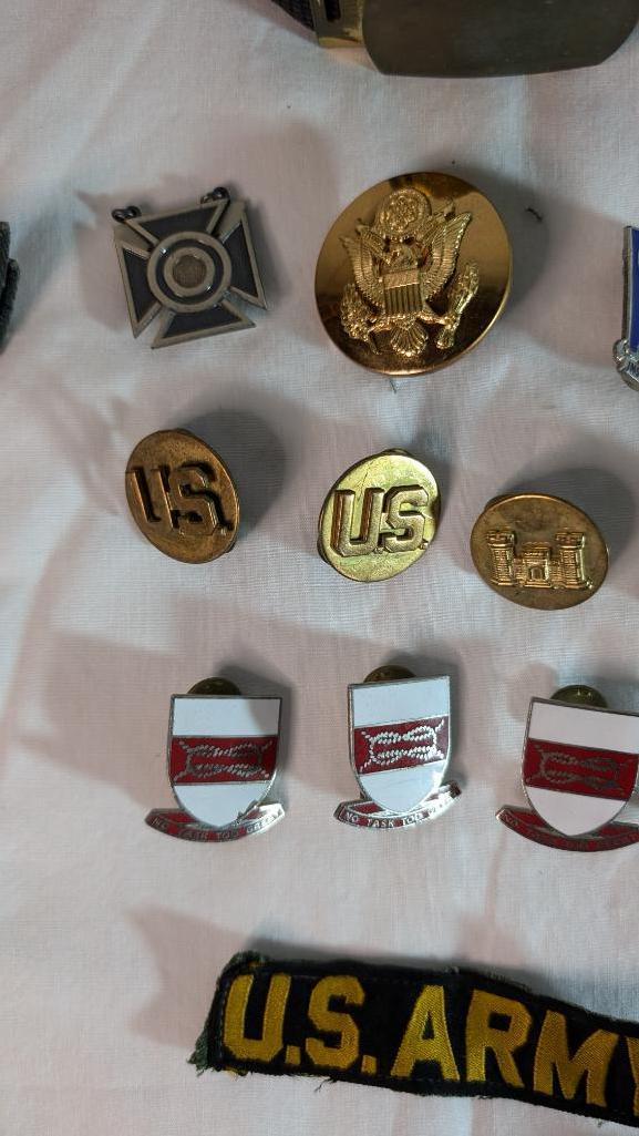 Military Patches and Pins