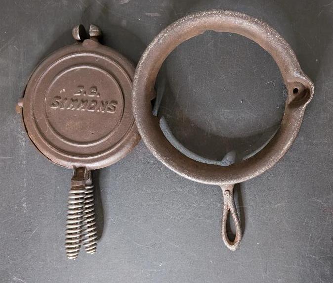 EC Simmons Keen Kutter Waffle Iron and Mini