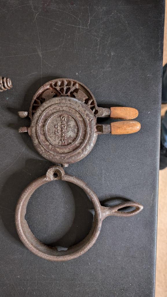 EC Simmons Keen Kutter Waffle Iron and Mini