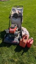 Troy Bilt Chipper/Vac