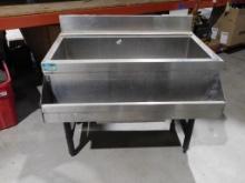 Supremetal Commercial Ice Chest