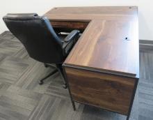 Corner Desk and Office Chair