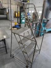Rolling Shop Stairs