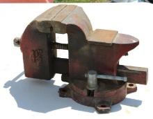 4.5" Bench Vise