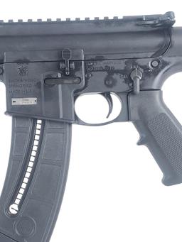 Smith & Wesson 15-22 Semi Automatic Rifle
