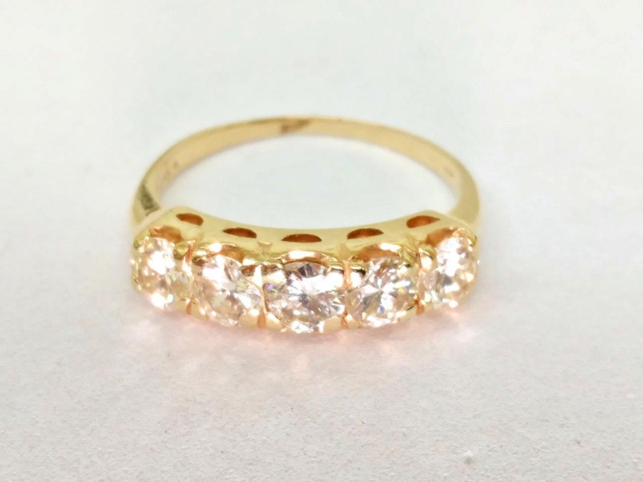 gorgeous Diamond engagement gold band