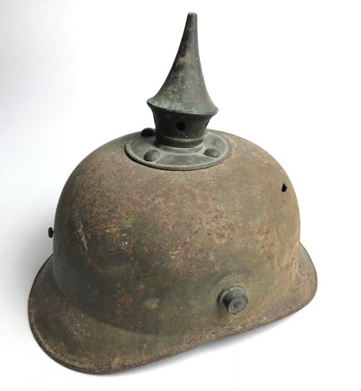 WW1 German Pickelhaube Helmet