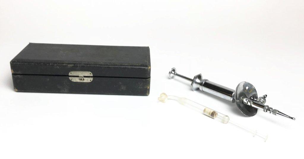 Antique Welch Allyn Otoscope Kit & Ear Irrigation