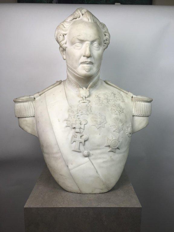 Unknown Soldier/Royalty Marble Bust