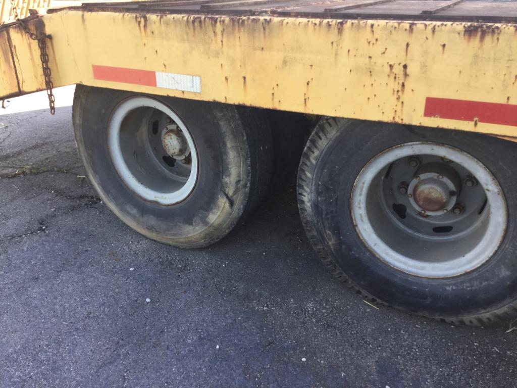 1968 Fontaine Semi Low Bed 25 Ton Trailer