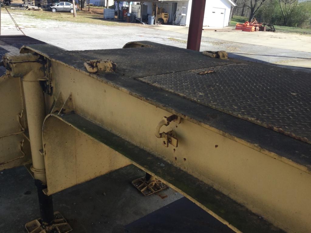 1968 Fontaine Semi Low Bed 25 Ton Trailer