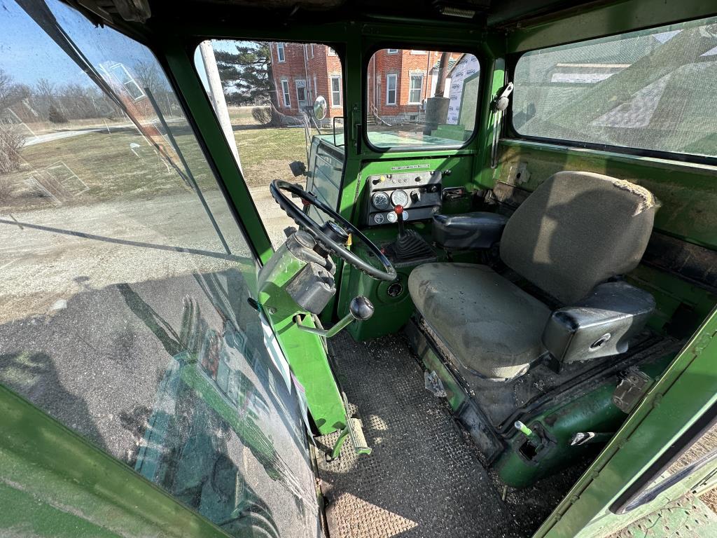 John Deere 6600 Combine