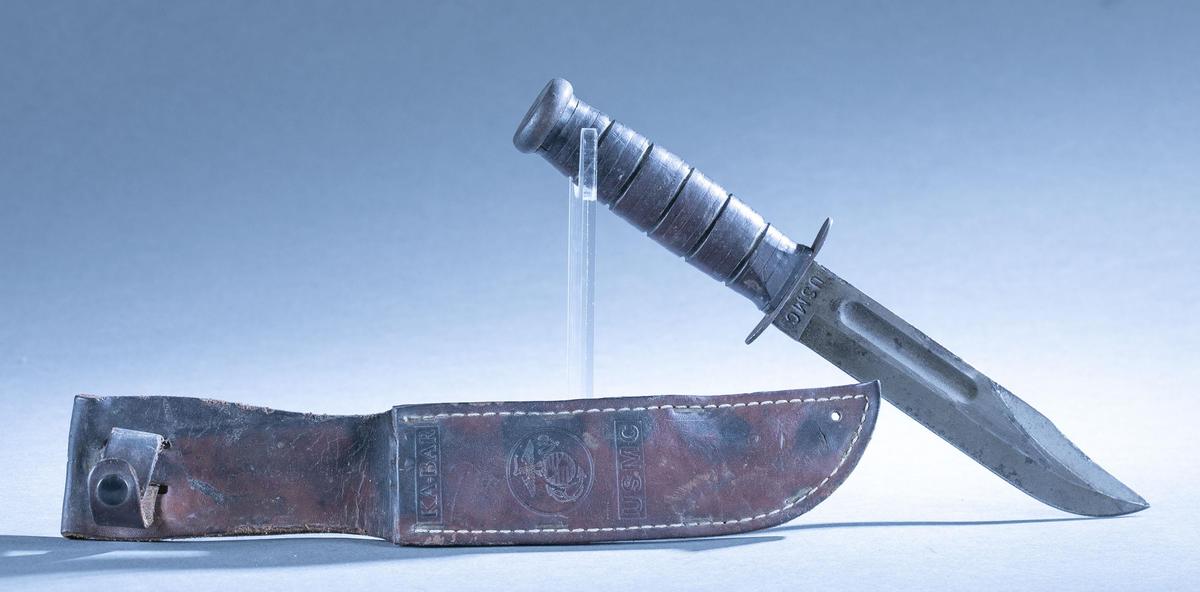 USMC KA-BAR knife with sheath