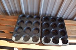 Lot of 2 Muffin Pans