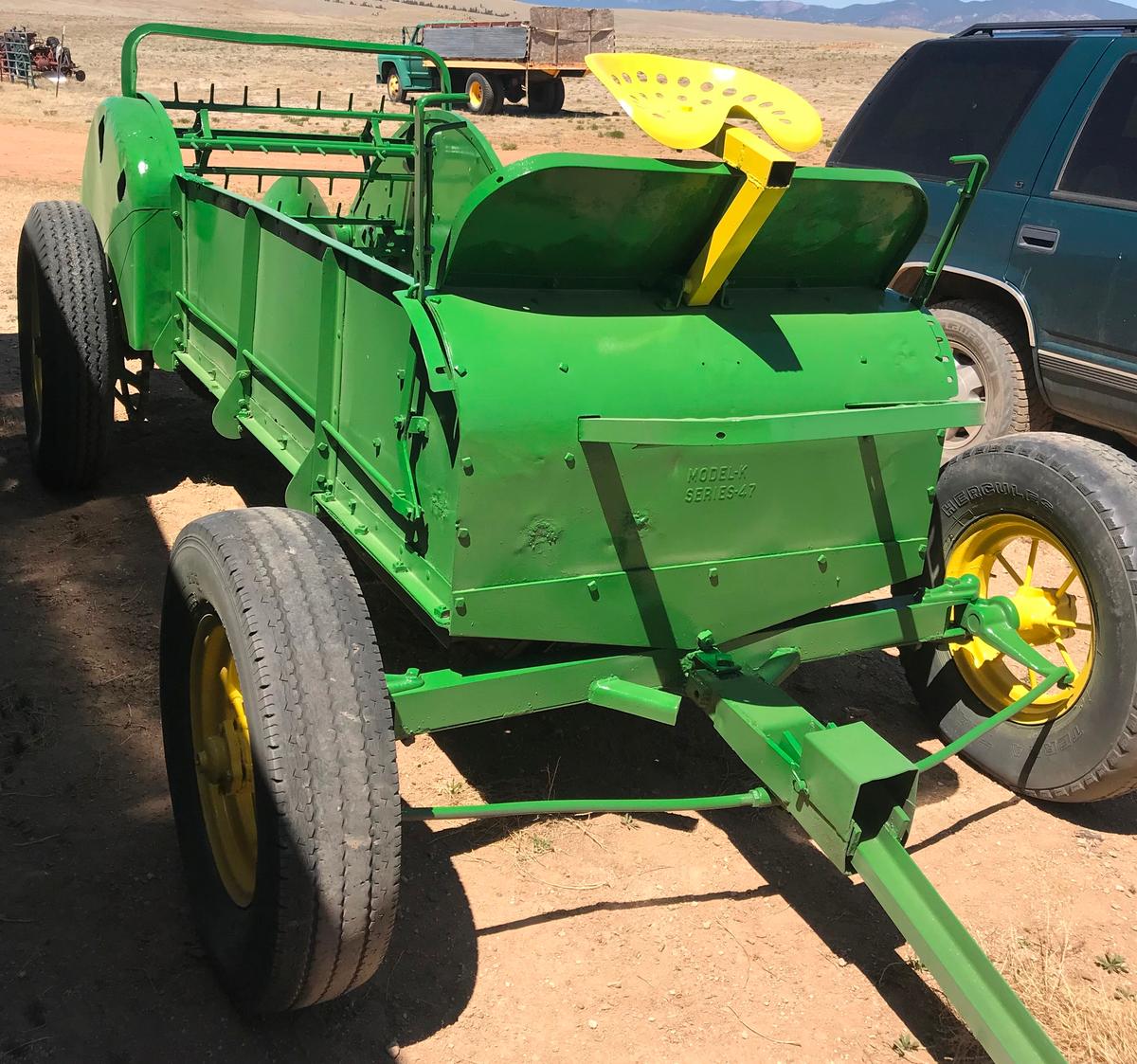 JOHN DEERE MANURE SPREADER