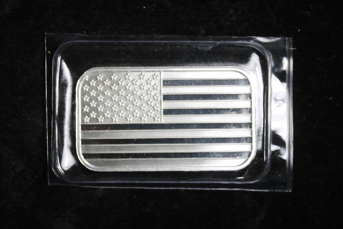 1OZ .999 FINE SILVER BAR (AMERICAN FLAG)