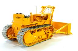 Caterpillar D7 Conversion w/LeTourneau Blade - 1:25