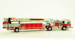 Seagrave TDA Fire Engine - New London Fire