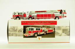 Seagrave TDA Fire Engine - New London Fire