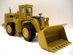 Caterpillar 988B Wheel Loader