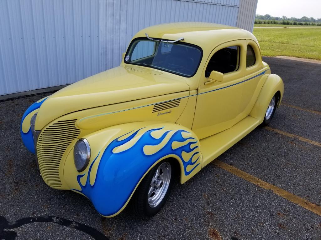 1939 Ford Standard Coupe 355/Auto