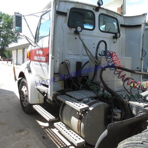 "1998 Ford Truck/Tractor Model:  Conventional H AT9513