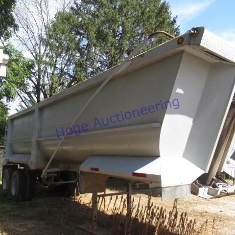 "1996 HilBilt end dump semi trailer 26ft, tarp, 11R22.5 tires