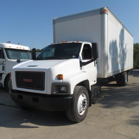 '05 GMC straight truck van body