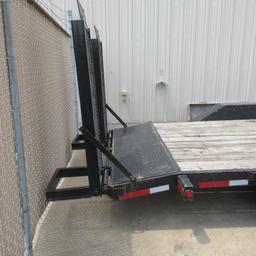 99 HH, BH trailer w/ramps, 82"X18ft, 12K GVWR 2 5/16 ball