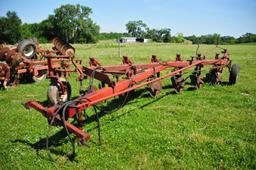 International 710 6 row bottom on land plow 