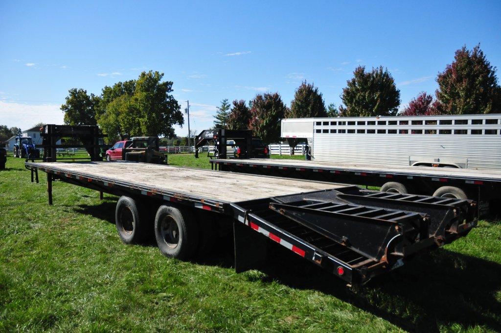 2008 Delta 8’x30’ flatbed gooseneck trailer w/ 25’ wood floor & 5’ steel be